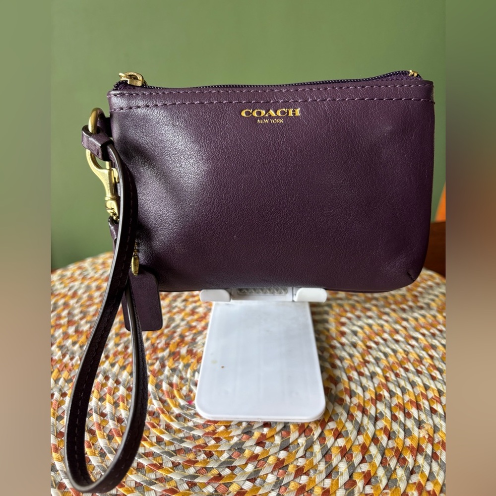 COACH Legacy Leather Wristlet Wallet in Deep Purple Y2K Rare